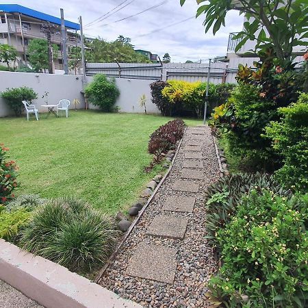 Cosy 2 Bedroom Unit With Pool,Wifi Сува Екстериор снимка