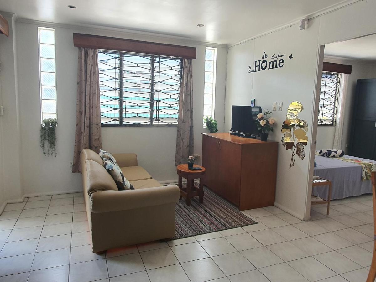 Cosy 2 Bedroom Unit With Pool,Wifi Сува Екстериор снимка