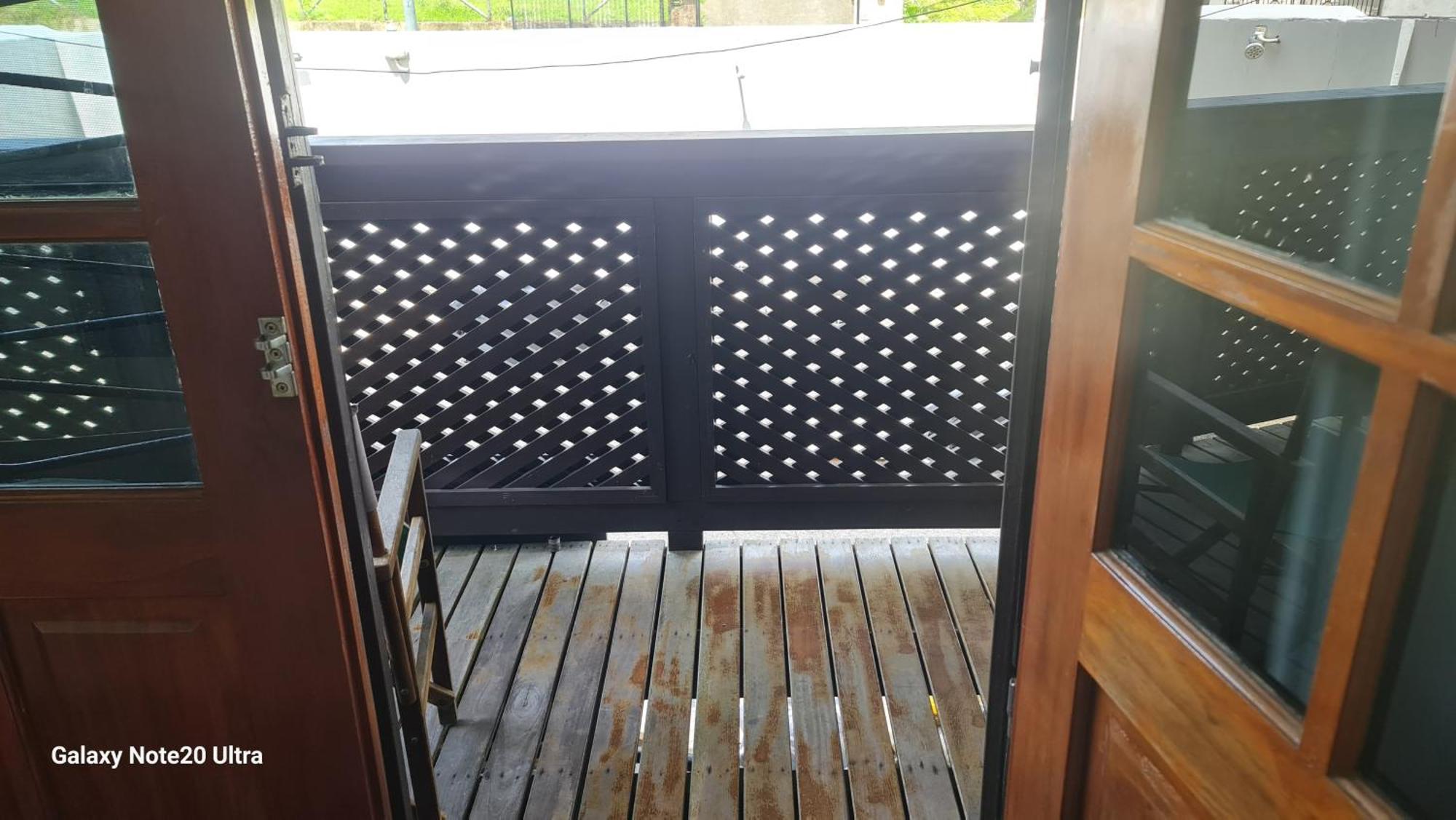 Cosy 2 Bedroom Unit With Pool,Wifi Сува Екстериор снимка