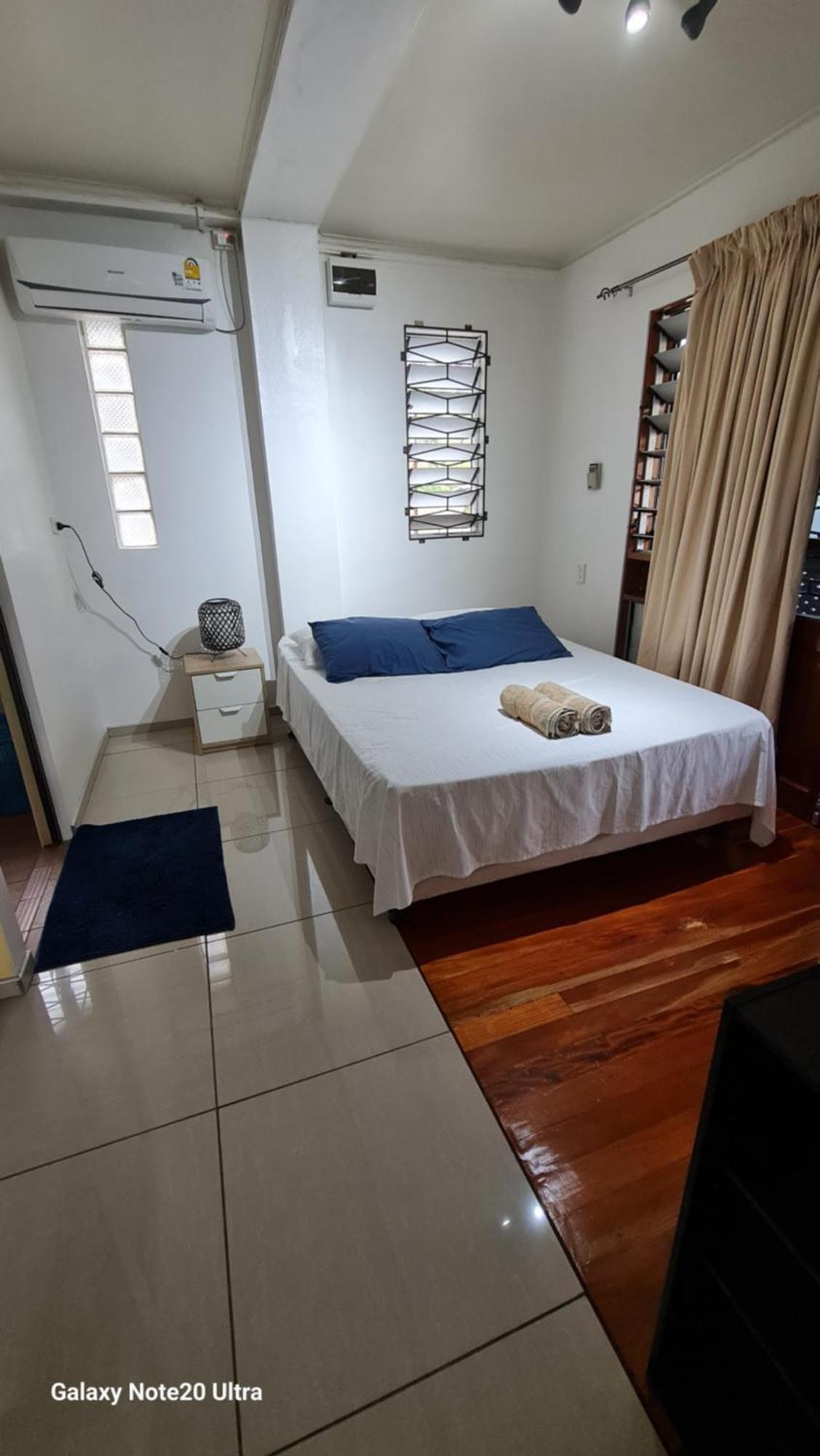 Cosy 2 Bedroom Unit With Pool,Wifi Сува Екстериор снимка
