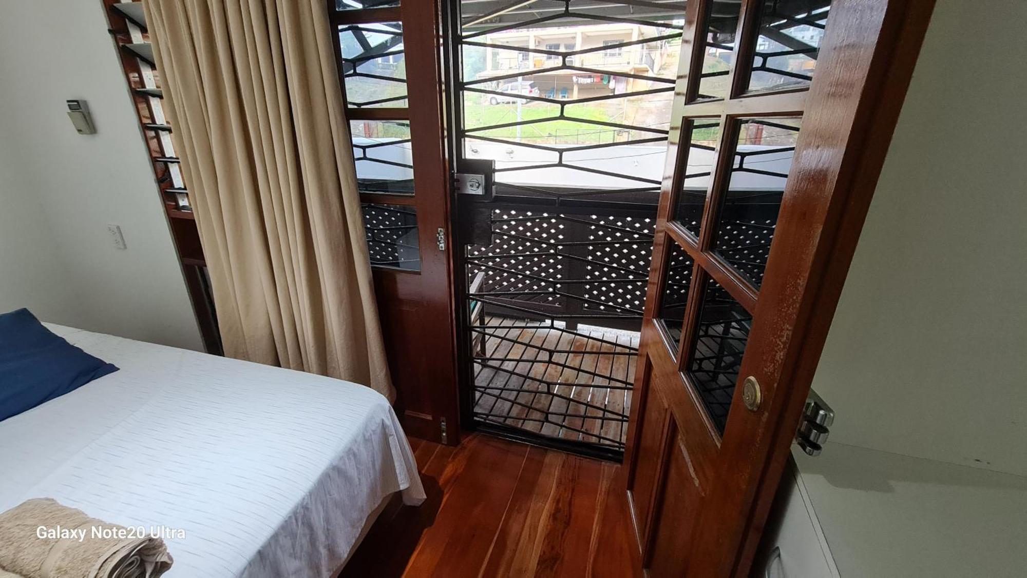 Cosy 2 Bedroom Unit With Pool,Wifi Сува Екстериор снимка